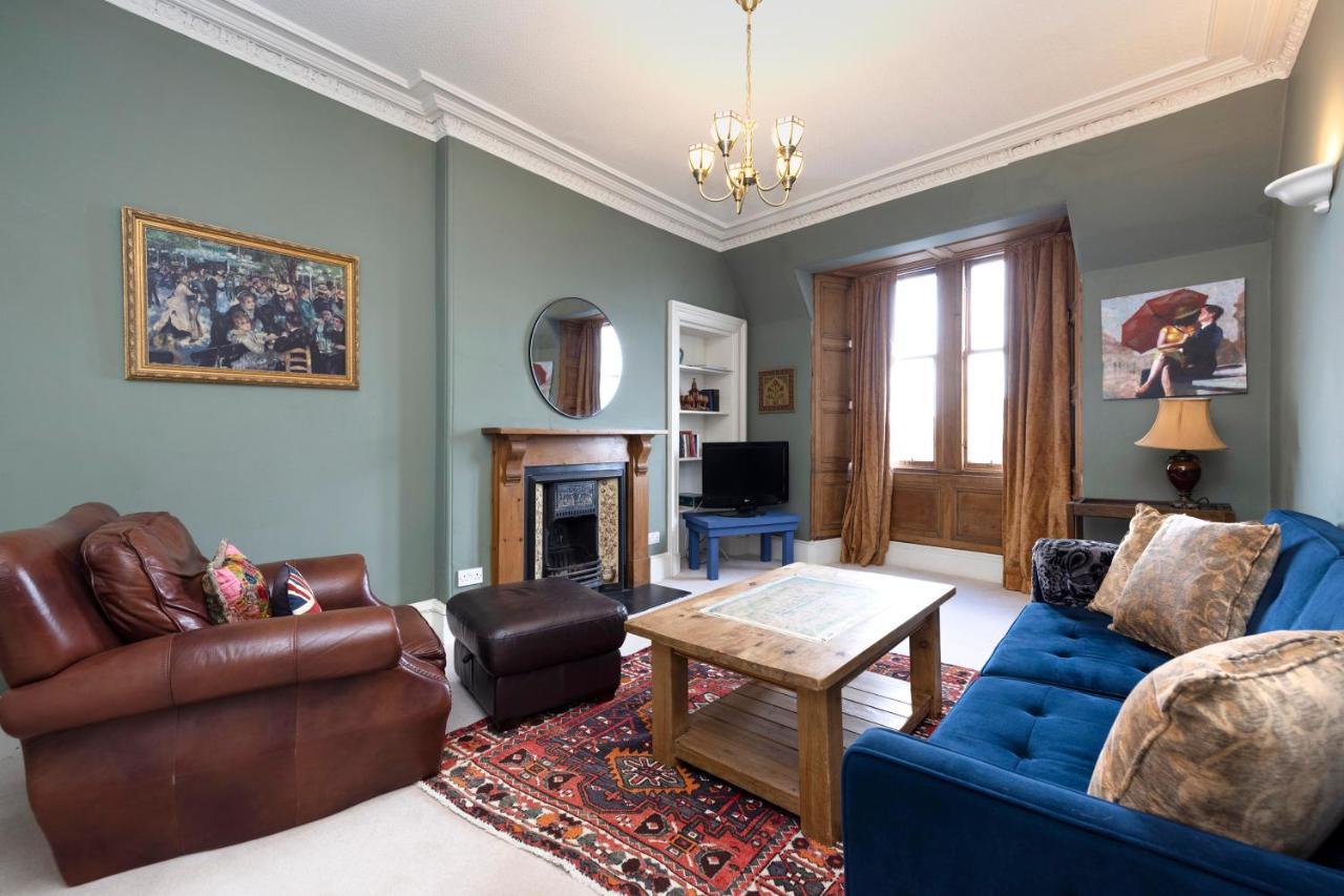 Joivy Old Town 1-Bed Apartment With Stunning Views Edinburgh Luaran gambar