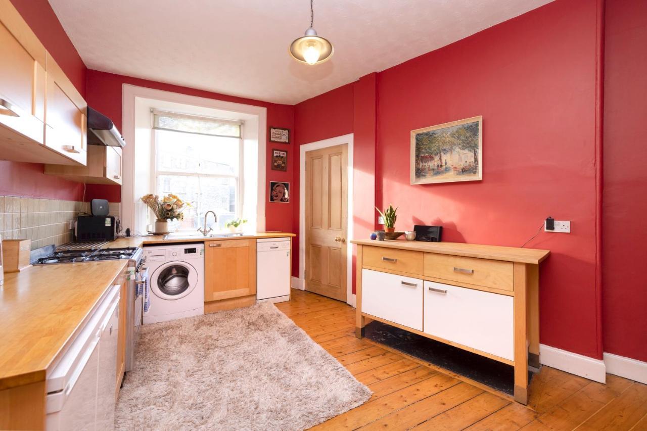 Joivy Old Town 1-Bed Apartment With Stunning Views Edinburgh Luaran gambar