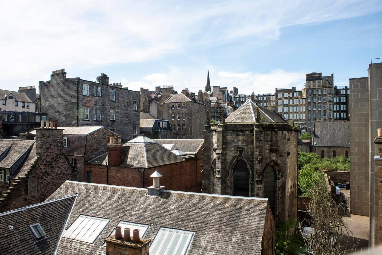 Joivy Old Town 1-Bed Apartment With Stunning Views Edinburgh Luaran gambar